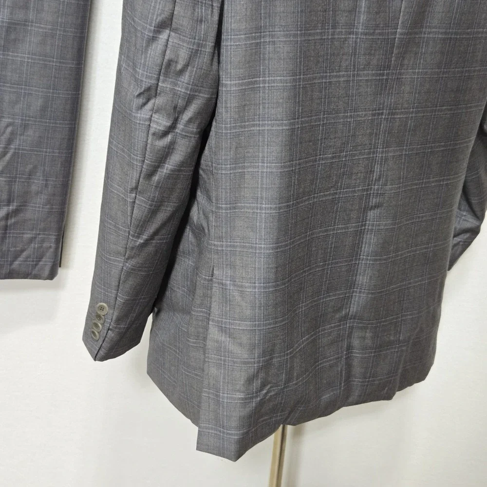 Givenchy Suit Vintage Mens 2-Piece Olive-Gray Plaid Two Button Size 48R